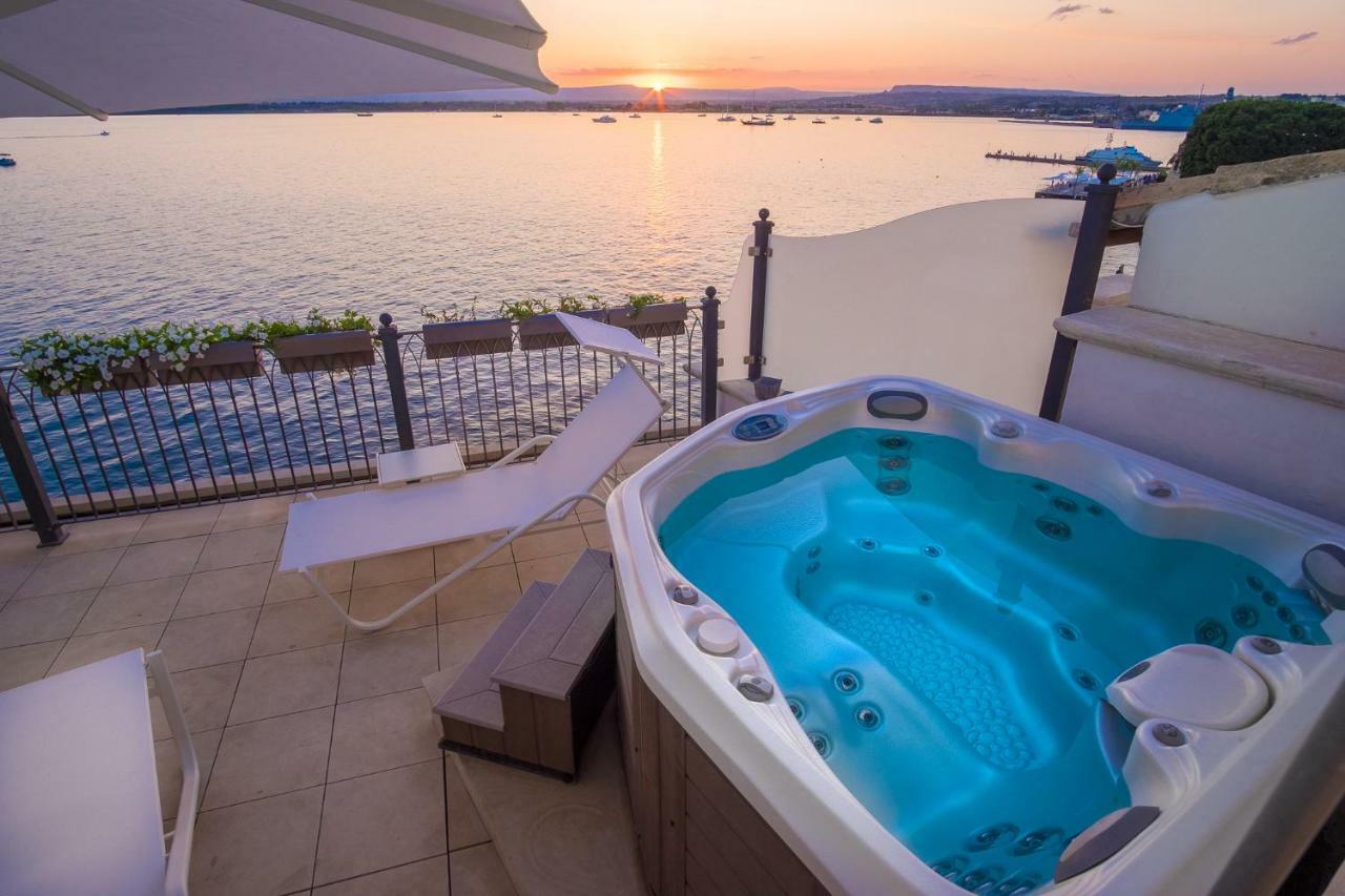 Aparthotel Palazzo Alfeo 4*